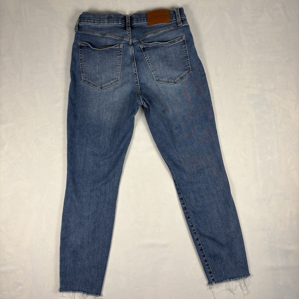 Lucky Brand Ava Mid Rise Crop Jeans Womens 8/29 Medium Wash Raw Hem Stretch - Picture 2 of 9